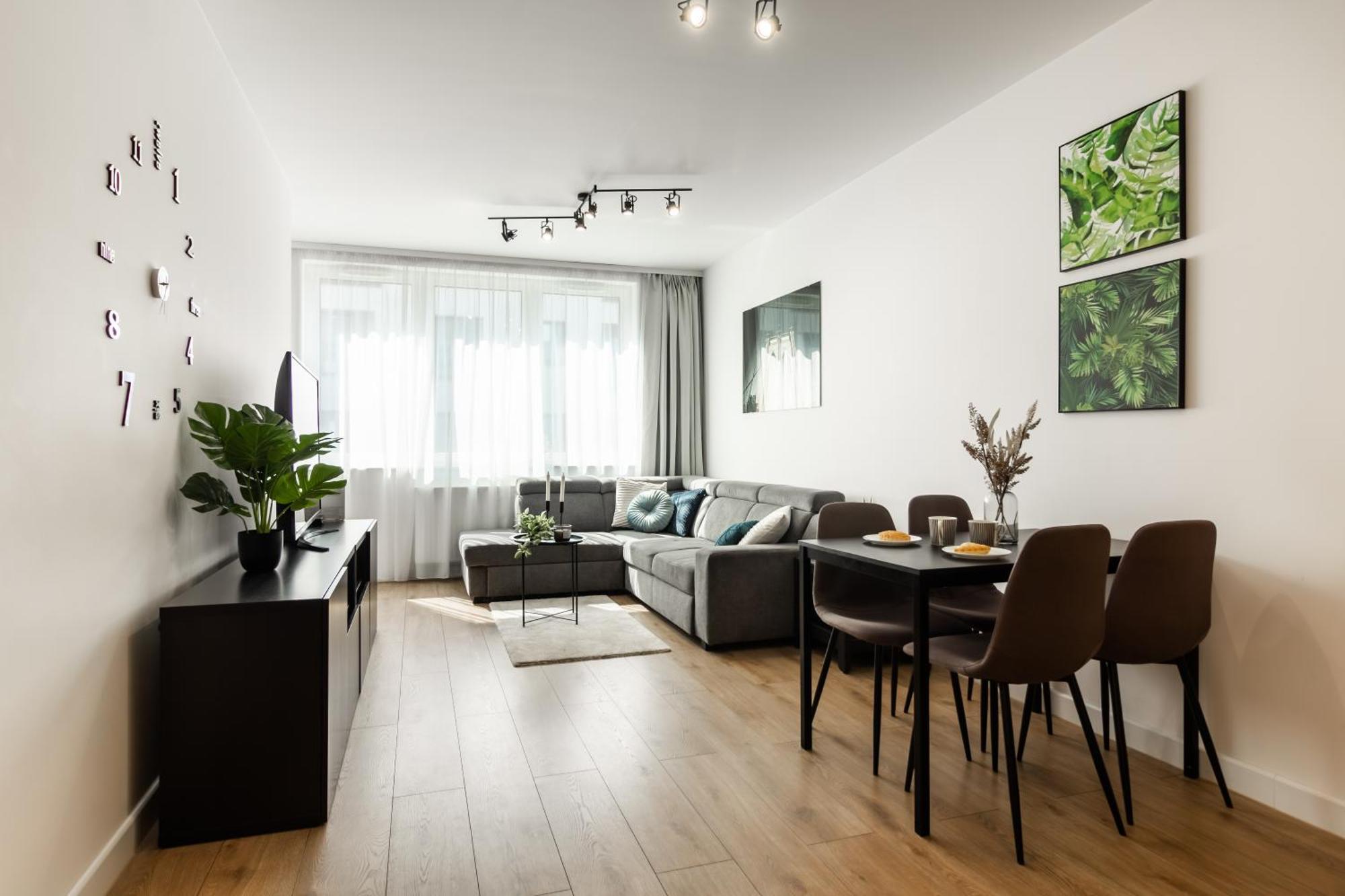 Apartament Near Sky Tower Free Parking For 2 Cars Wrocław Exterior foto